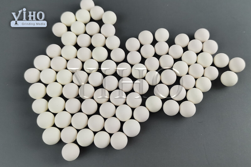 ZTA alumina composite zirconia ceramic grinding media